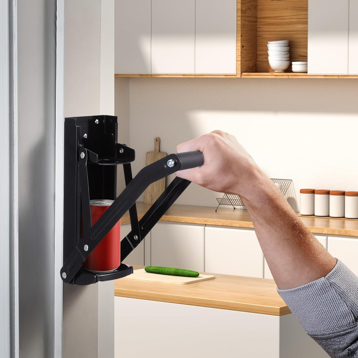 Black Wall Mounted Can Crusher with Bottle Opener Y8351