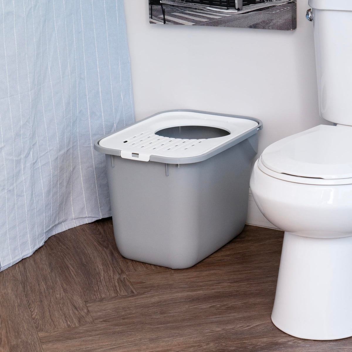 Large Top Entry Hooded Cat Litter Box F467