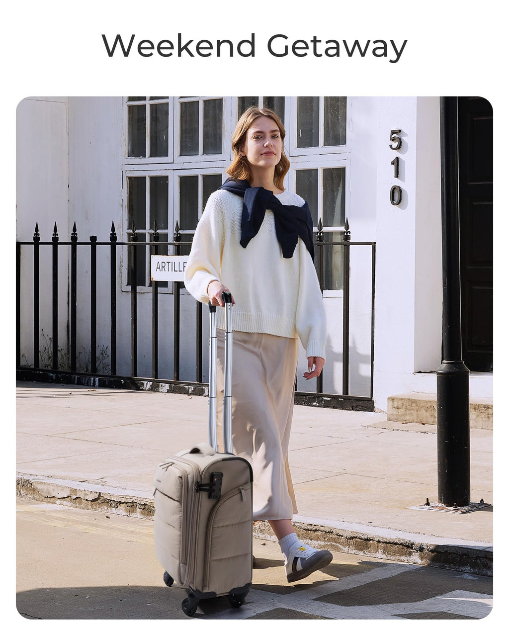 Black Softside Underseat Suitcase with Wheels Y767